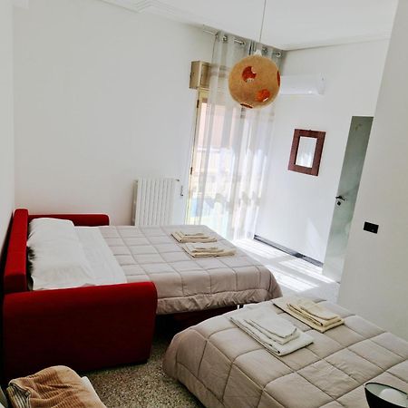 Vincenti'S House Comiso Appartement Buitenkant foto
